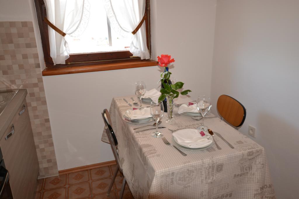 Apartment Slavica Kornić Kültér fotó